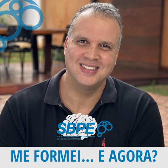 "ME FORMEI... E AGORA